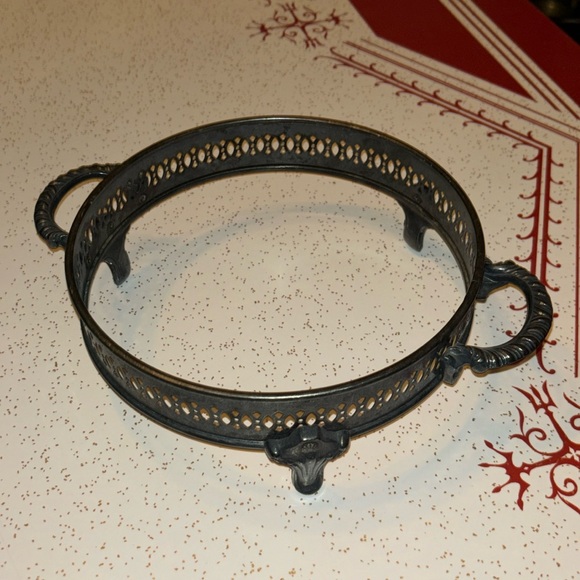 Vintage Metal Casserole Dish Holder and Carrier - Picture 1 of 6